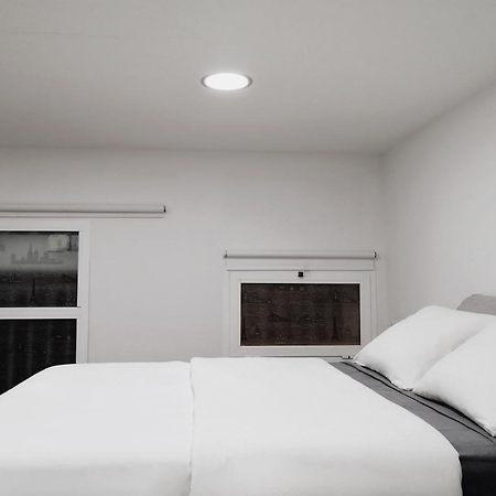 Homeforguest Bioma Modern & Minimalist Apartment 산타크루스데 테네리페 외부 사진